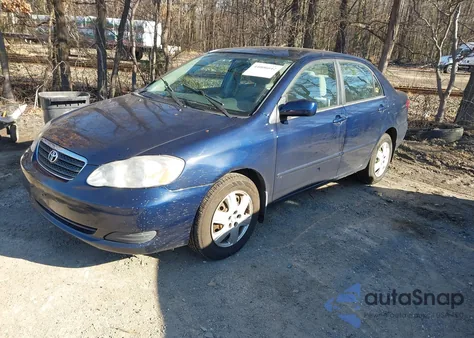 2005 Toyota Corolla Le z USA, uszkodzony, nr VIN 2T1BR32E15C366989